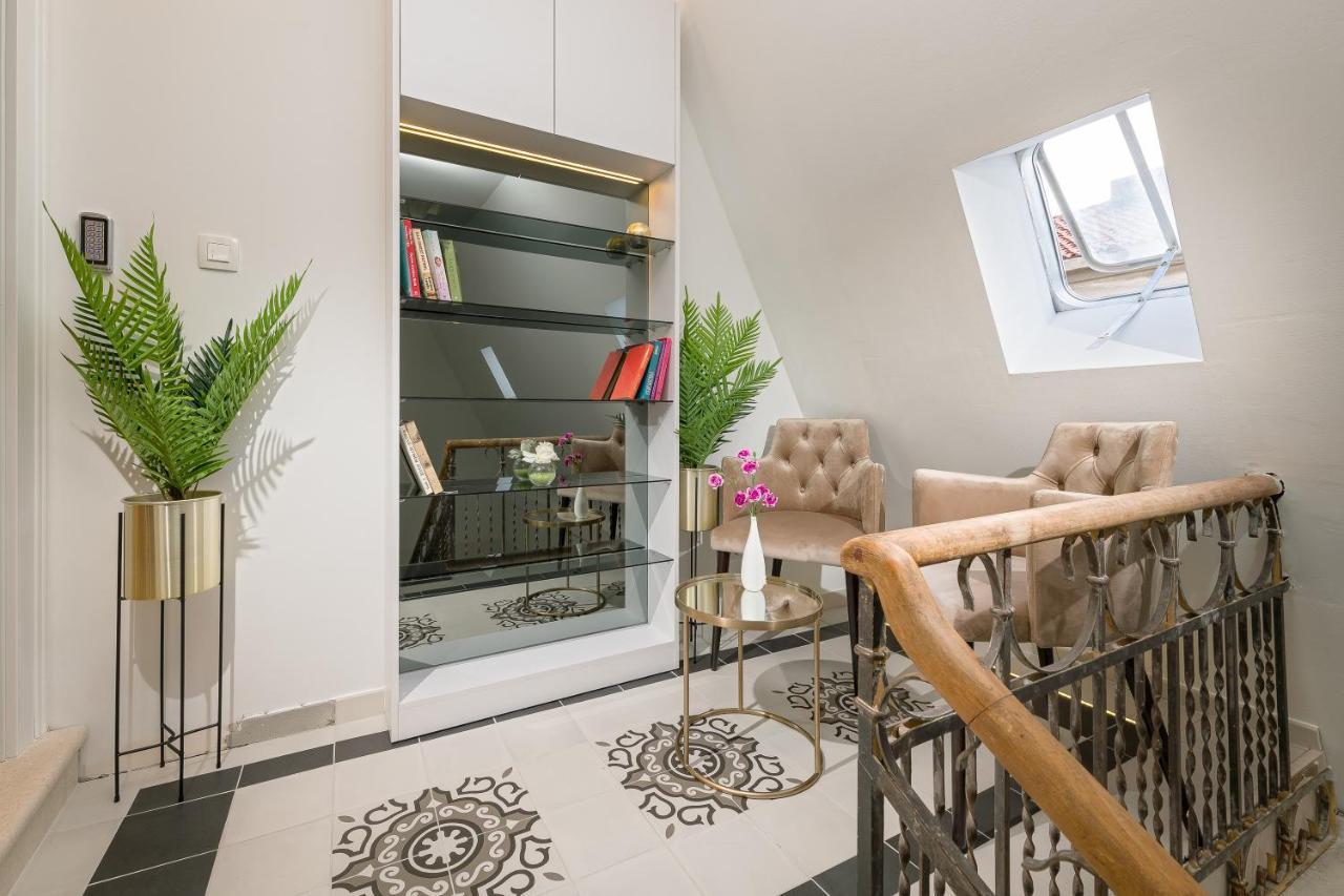 Flos Luxury Rooms Split Exteriör bild