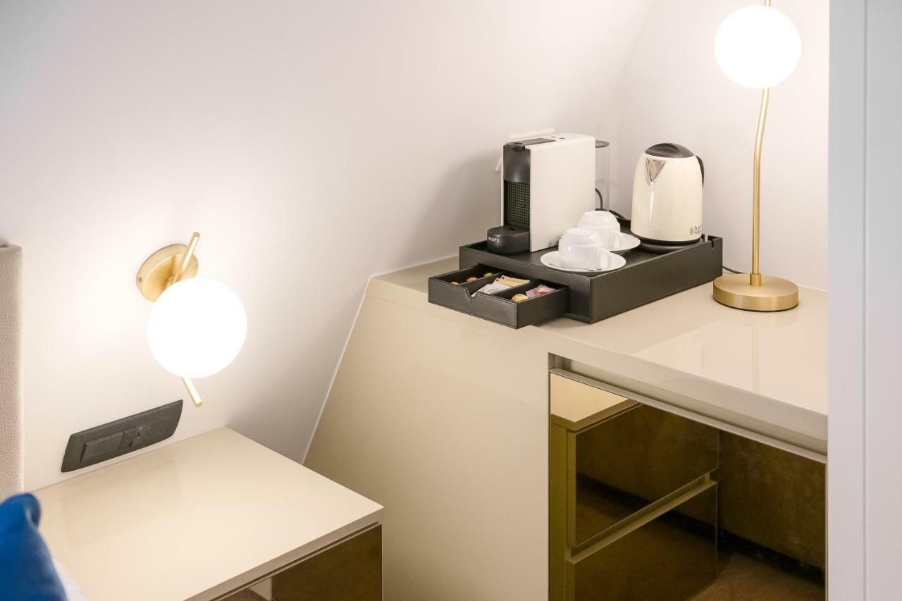 Flos Luxury Rooms Split Exteriör bild